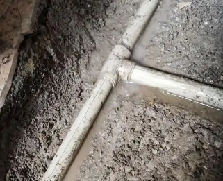 铁山港漏水维修电话